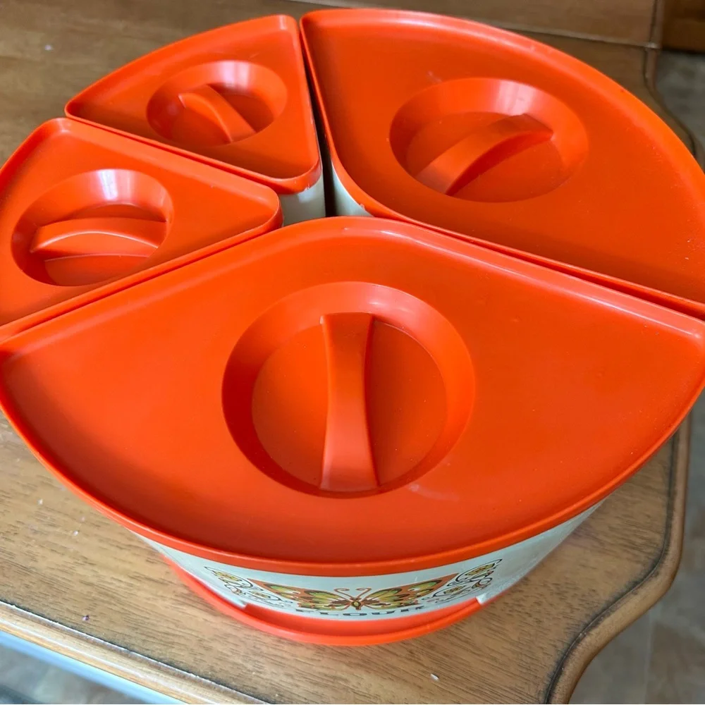 Vintage Sterilite Butterfly Food Cannisters Lazy Susan - Picture 6 of 10